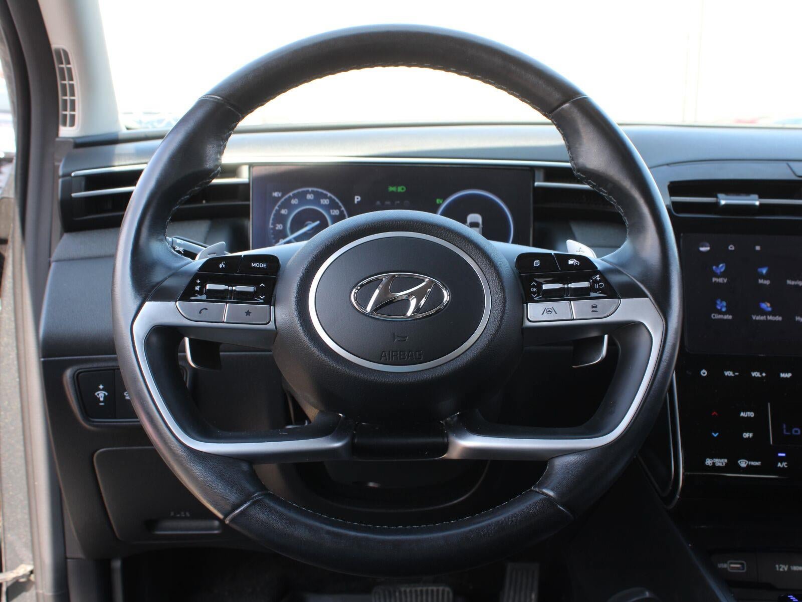 Used 2024 Hyundai Tucson Limited AWD/4WD image 8