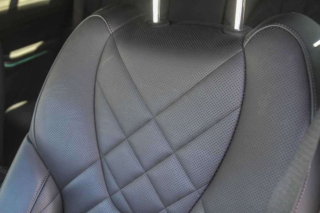 Used 2023 BMW X5 sDrive40i w/ M Sport Package RWD image 22