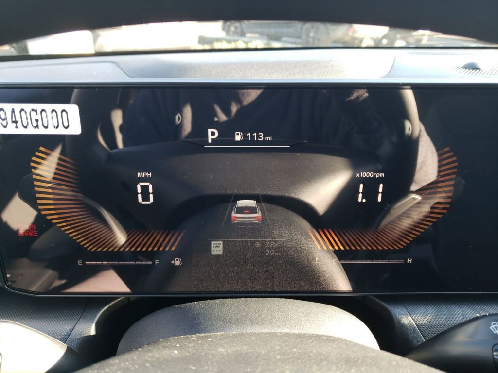 New 2025 Kia K4 LXS image 18