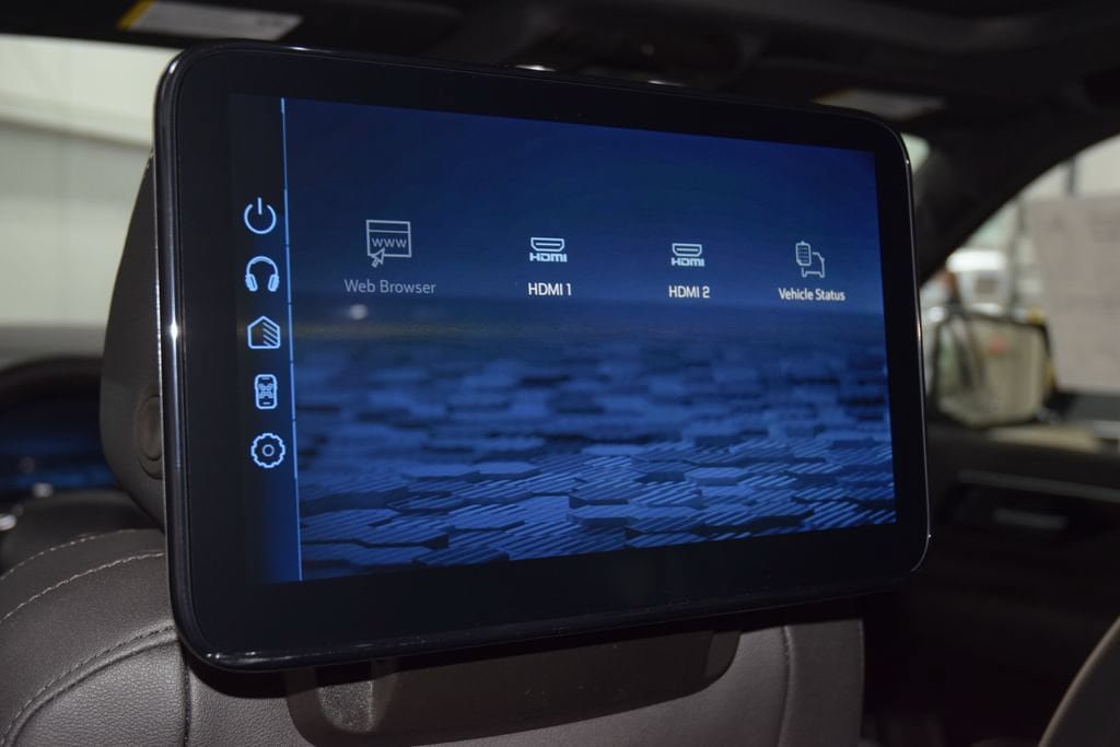 New 2026 Chevrolet Suburban Premier AWD/4WD image 46