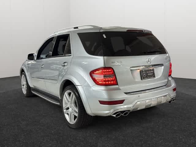 Used 2010 Mercedes-Benz ML 63 AMG 4MATIC image 5