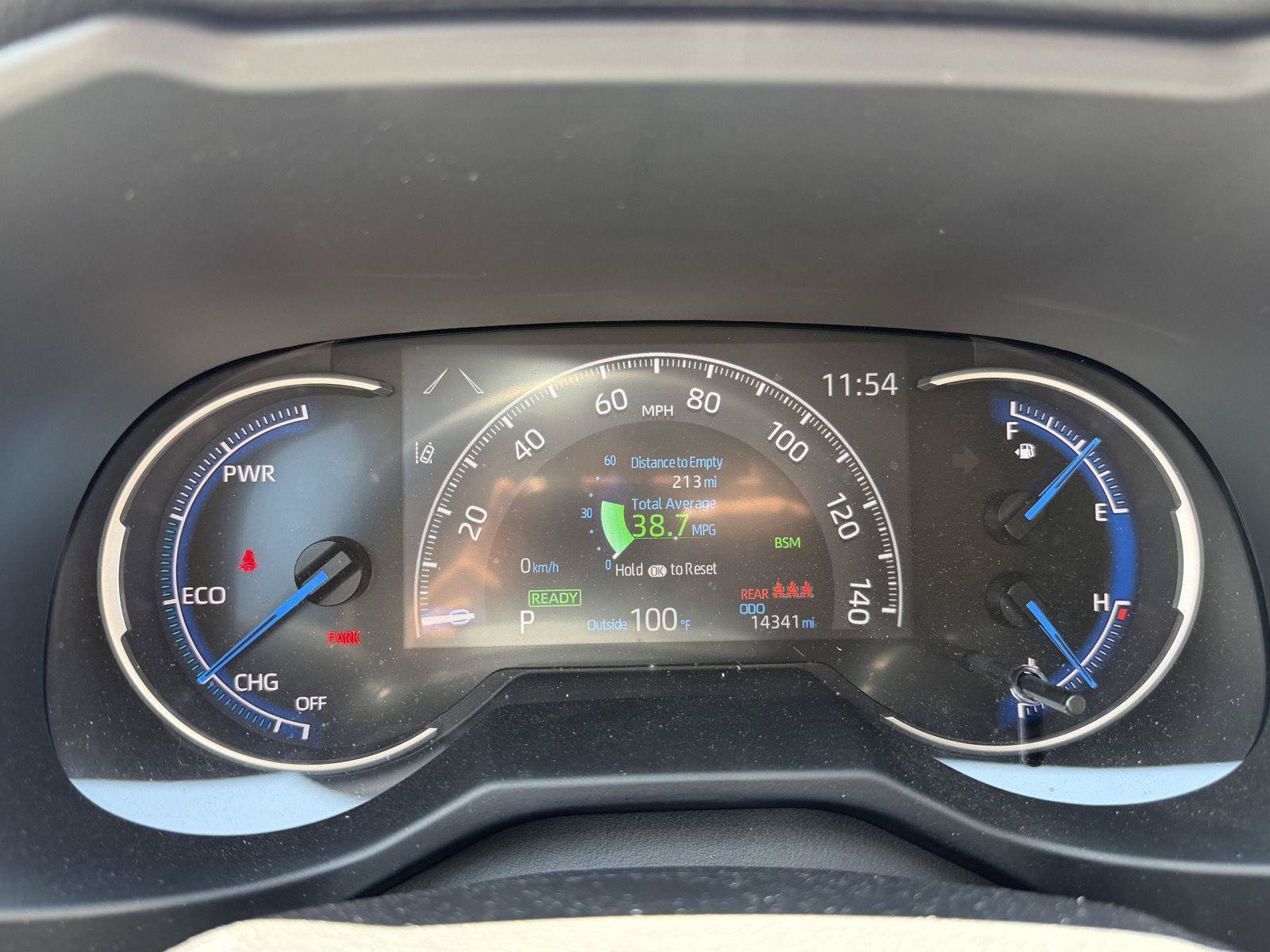 Used 2023 Toyota RAV4 XLE Premium AWD/4WD image 30