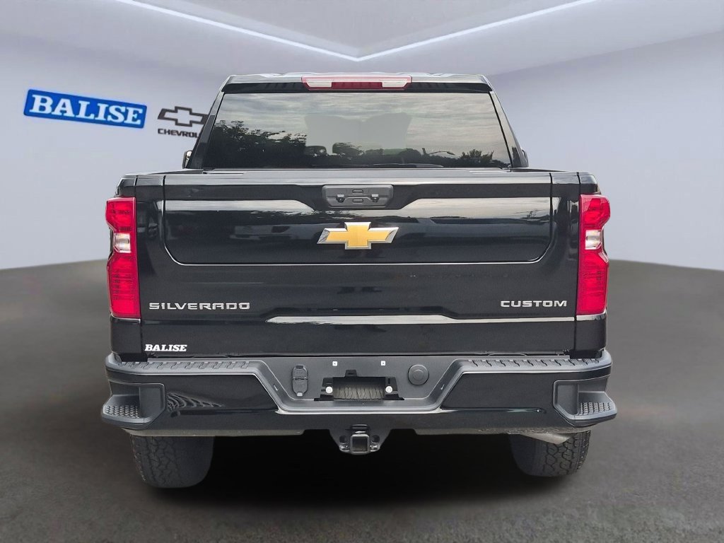 New 2026 Chevrolet Silverado 1500 Custom w/ Turbomax Blackout Package AWD/4WD image 4