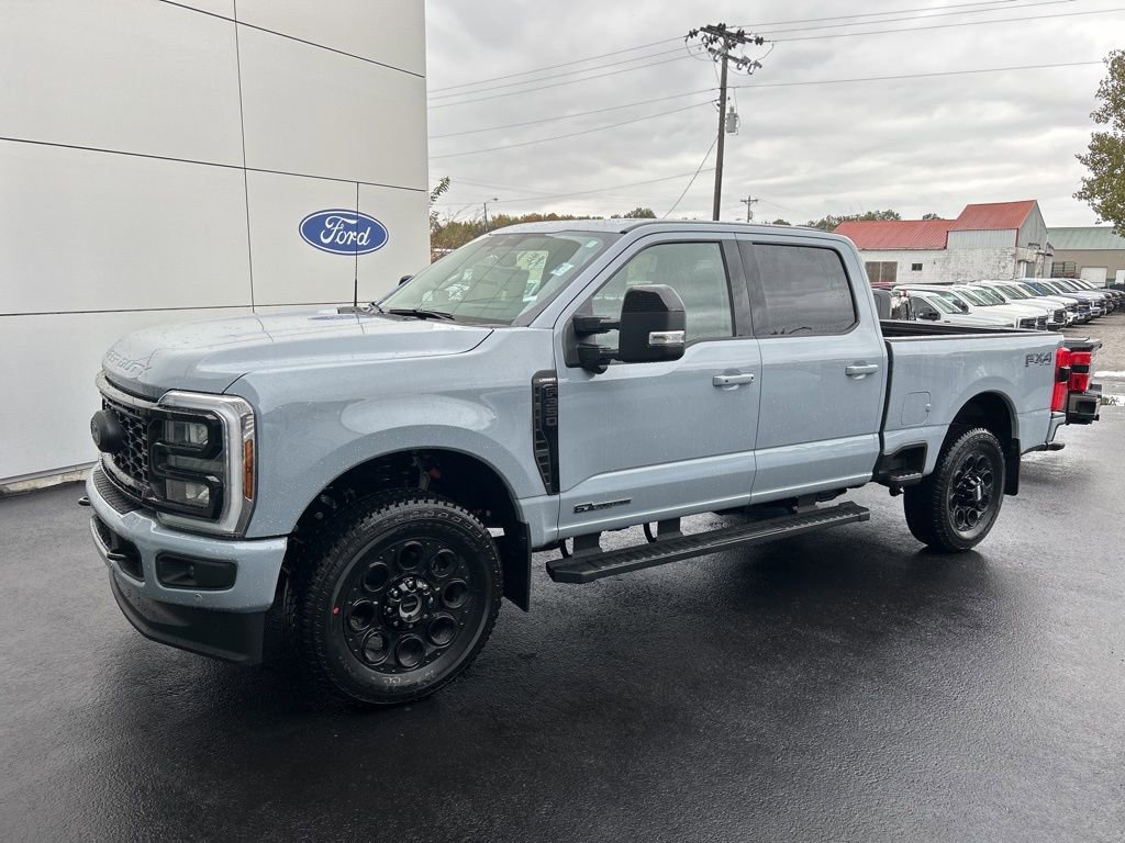 New 2026 Ford F350 Lariat w/ Black Appearance Package image 2