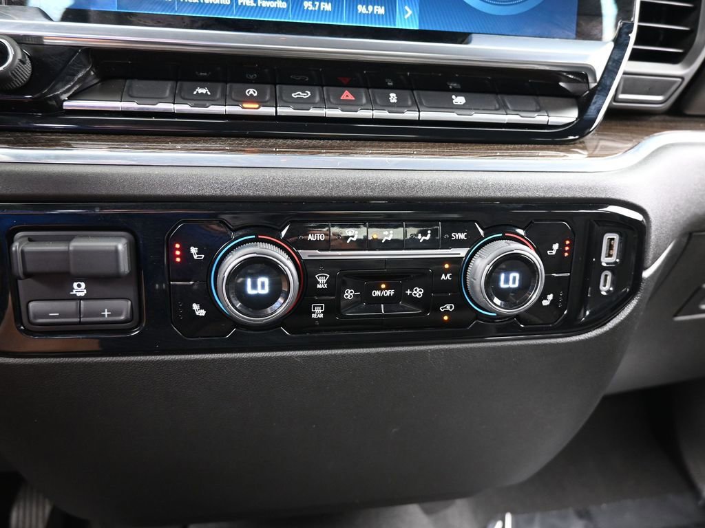 Used 2023 Chevrolet Silverado 1500 RST image 24