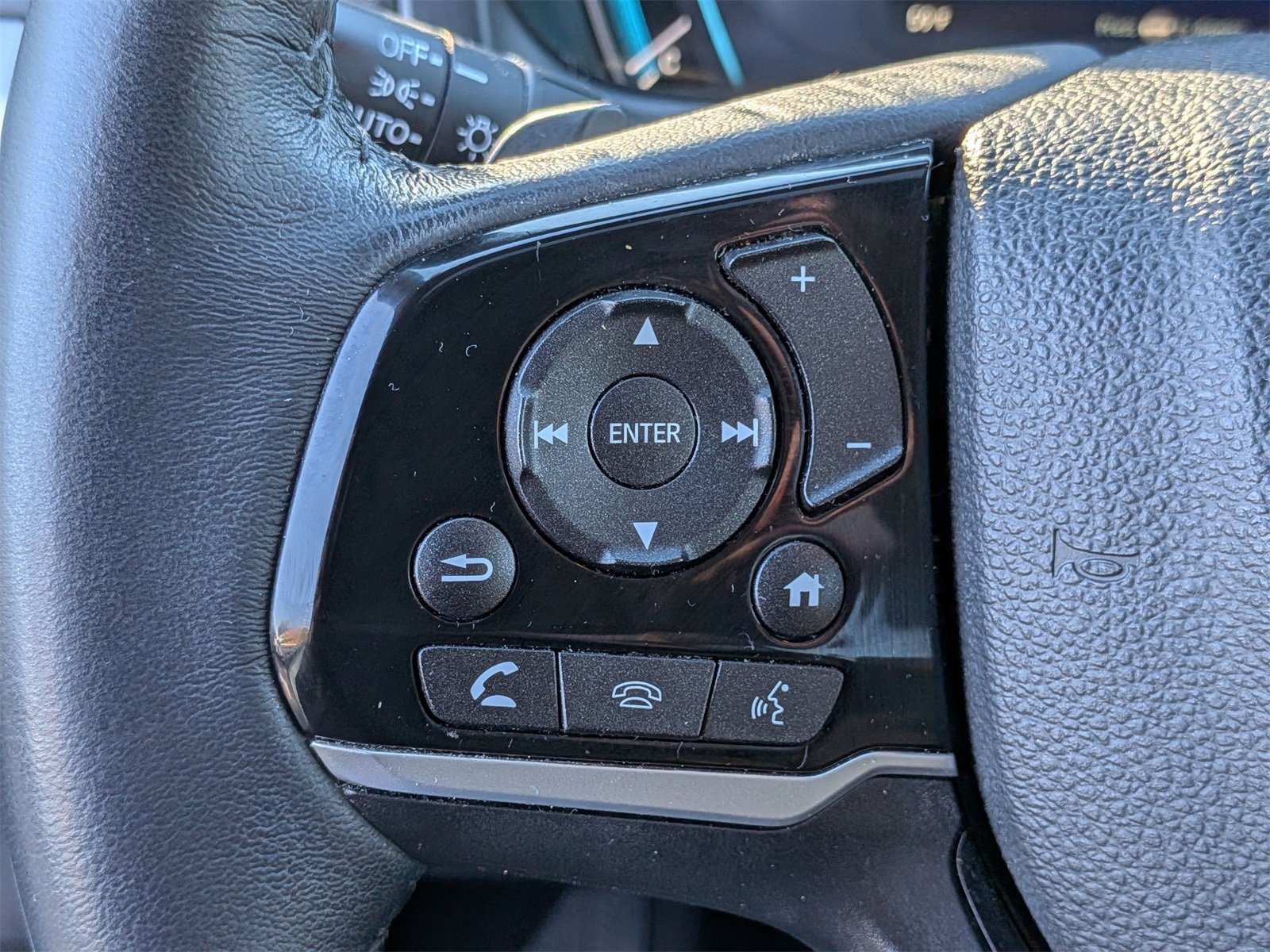 Used 2023 Honda Odyssey Touring image 18