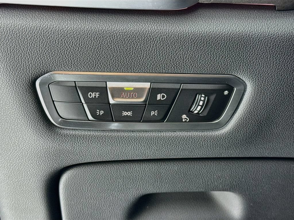 Used 2022 BMW X5 xDrive40i AWD/4WD image 13