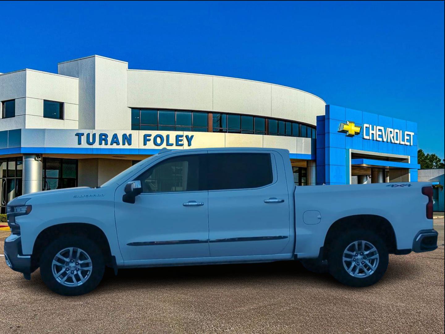 Used 2019 Chevrolet Silverado 1500 LTZ w/ LTZ Plus Package image 2