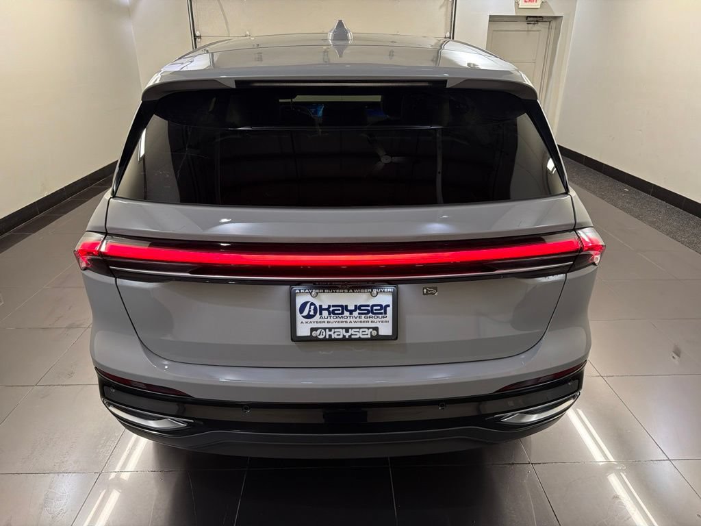 New 2026 Lincoln Nautilus Premier w/ Equipment Group 102A AWD/4WD image 5
