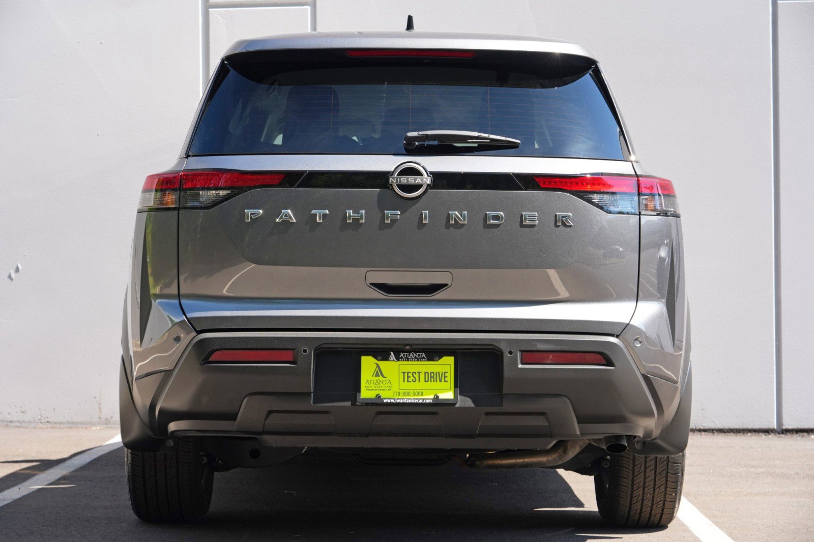 Used 2025 Nissan Pathfinder S FWD image 10