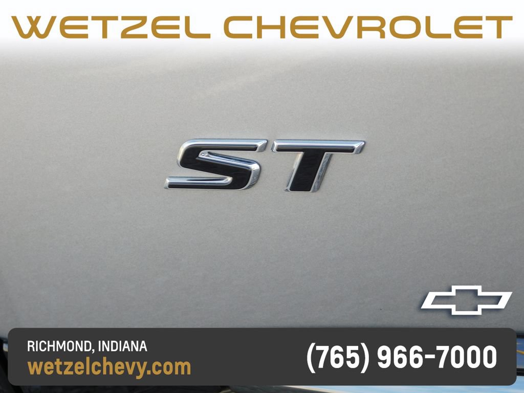 Used 2025 Buick Envision Sport Touring AWD/4WD image 41