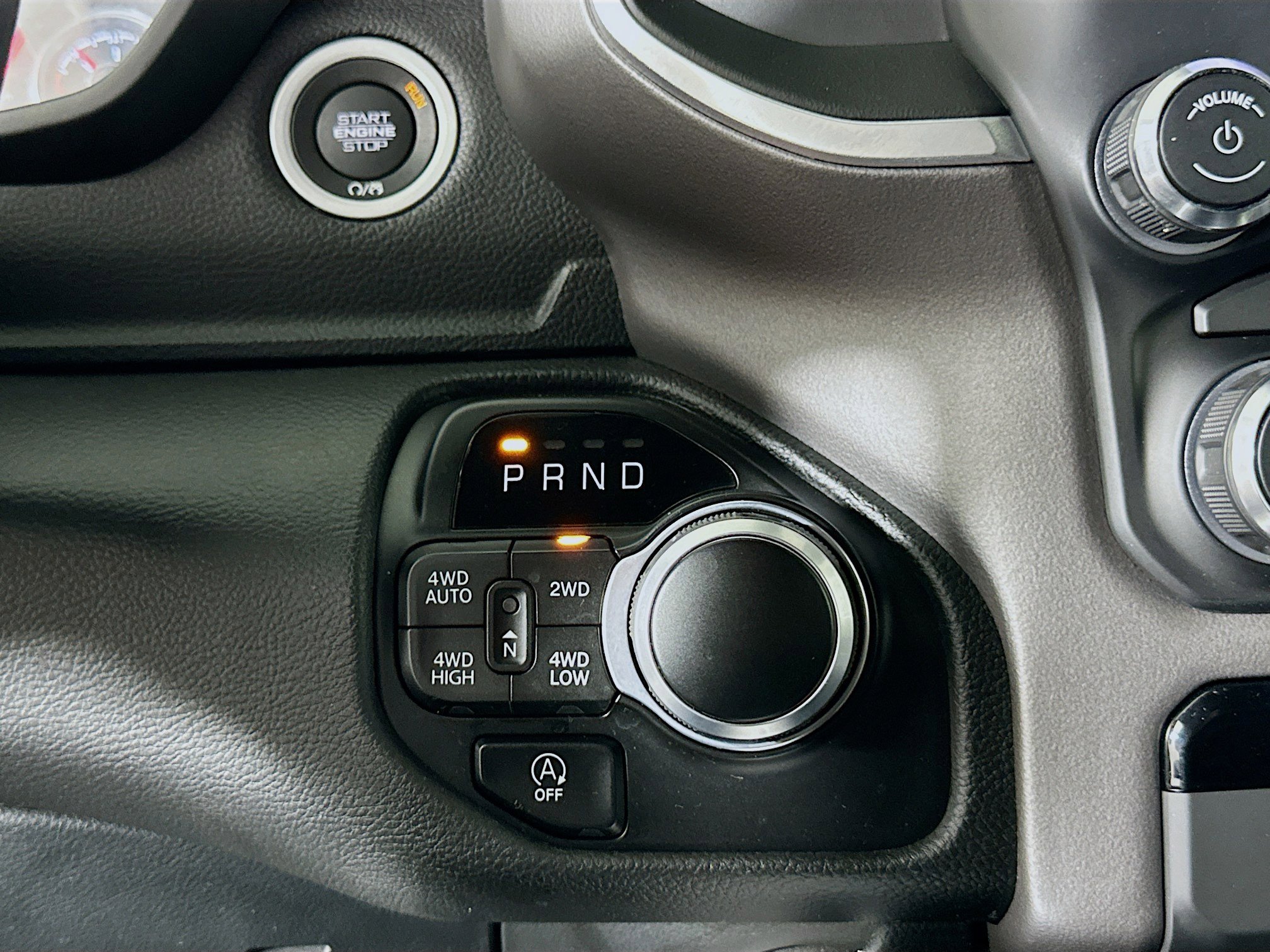 Used 2022 RAM 1500 Big Horn AWD/4WD image 24