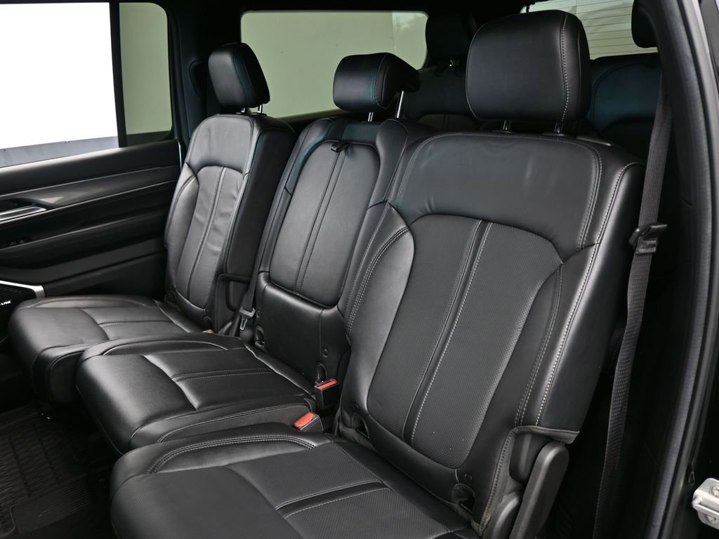 Used 2022 Jeep Wagoneer Series II image 34