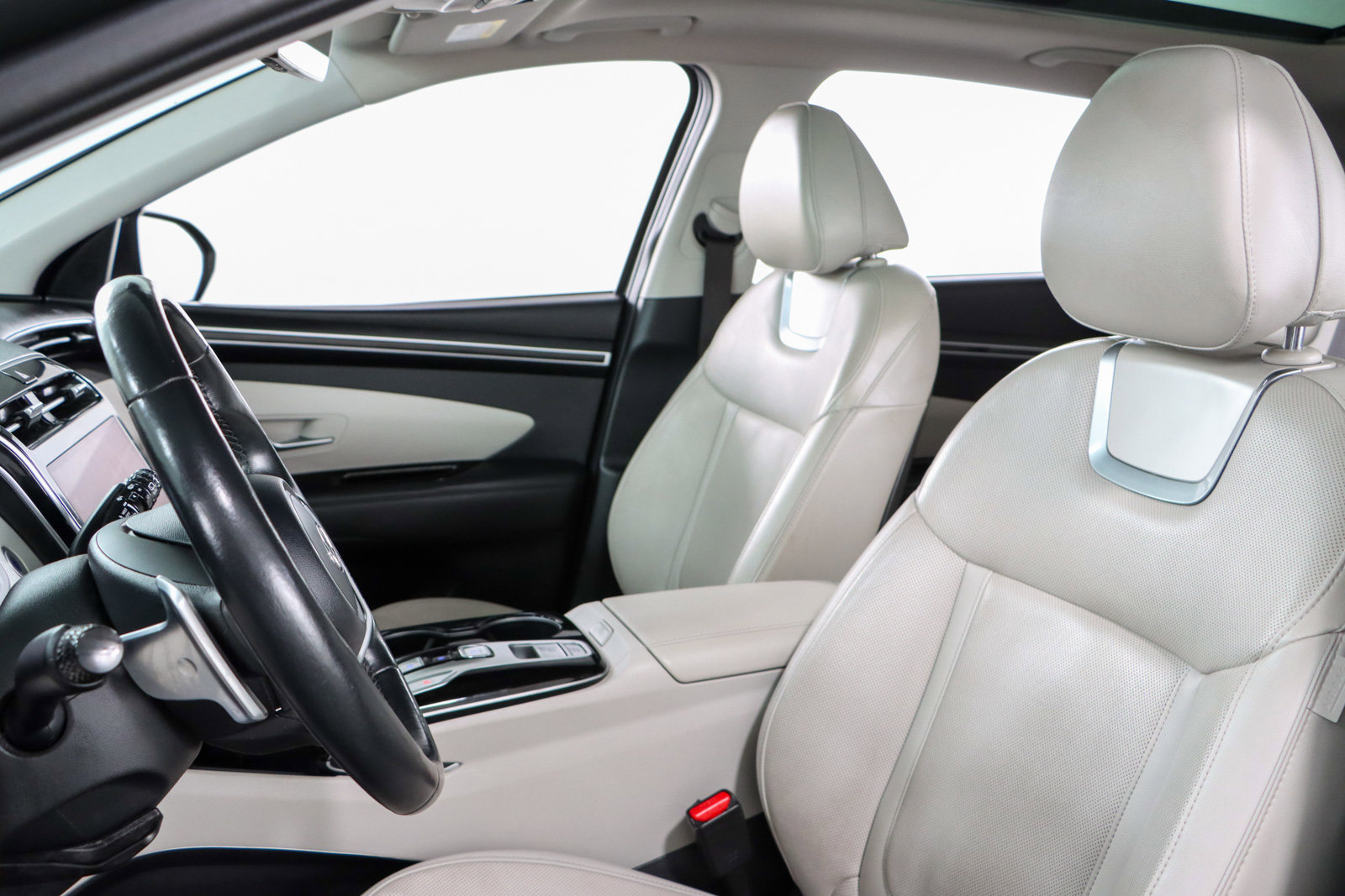 Used 2023 Hyundai Tucson Limited image 25