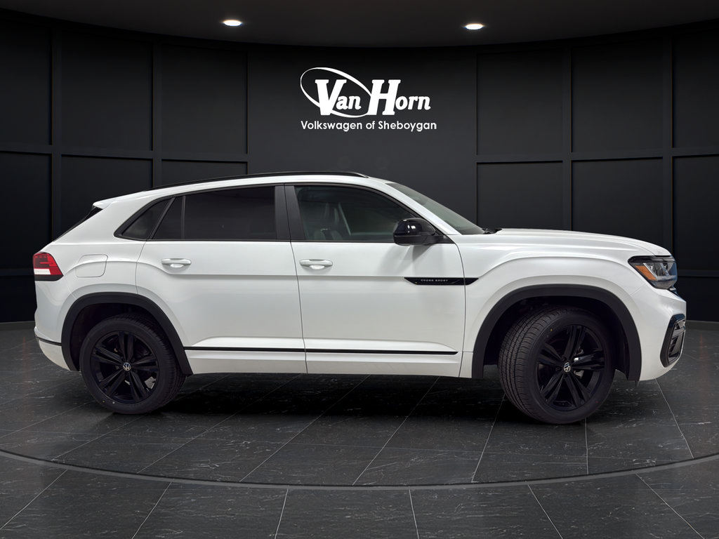 Used 2023 Volkswagen Atlas Cross Sport SEL R-Line AWD/4WD image 8