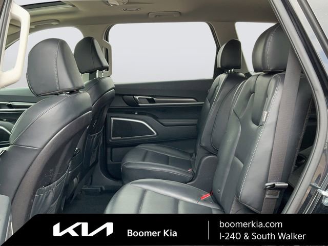 Certified 2025 Kia Telluride S image 13
