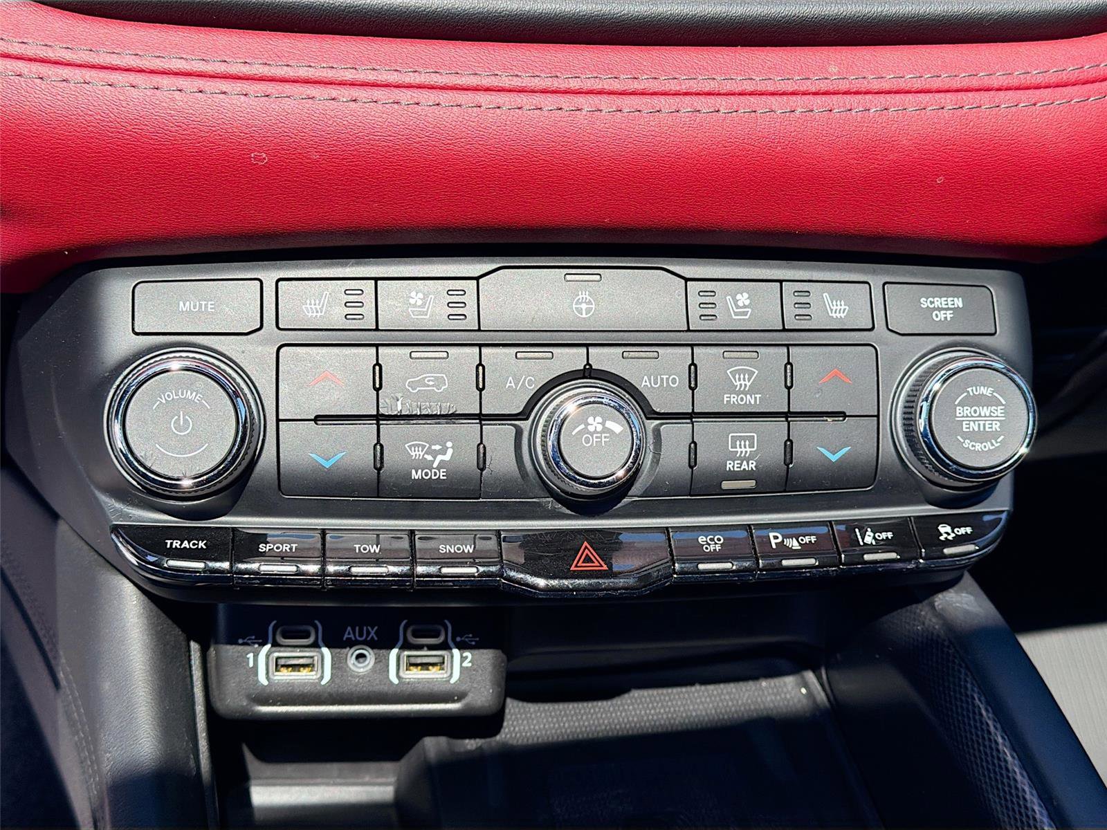 Used 2022 Dodge Durango R/T w/ Tow 'N Go Package image 18