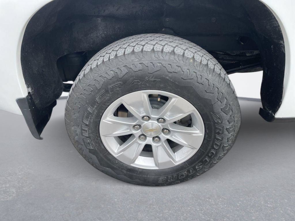 Used 2023 Chevrolet Silverado 1500 LT w/ Protection Package AWD/4WD image 10