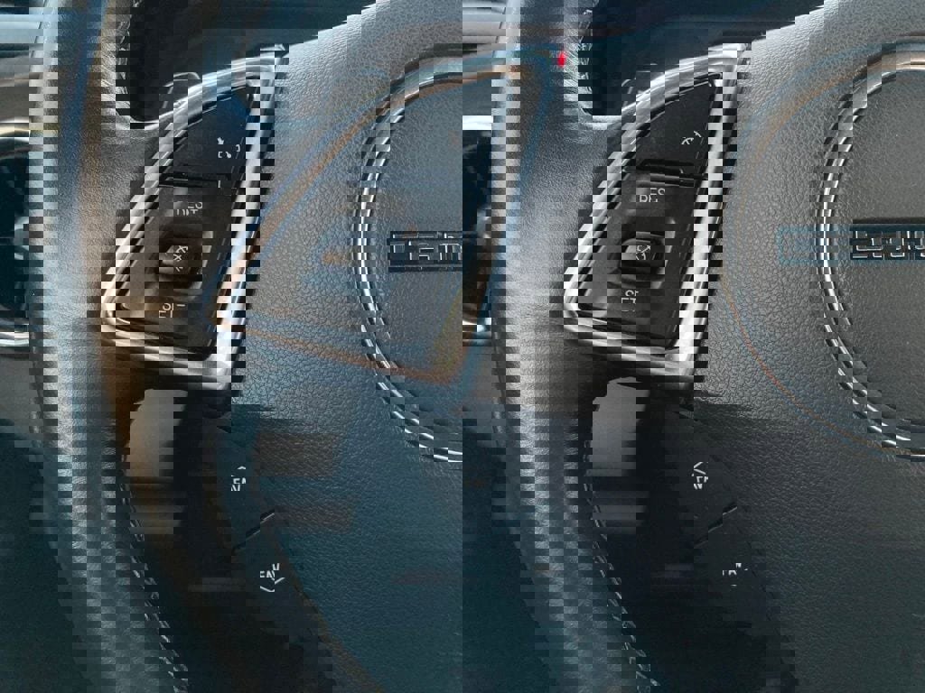 Used 2022 Chevrolet Camaro LT image 11