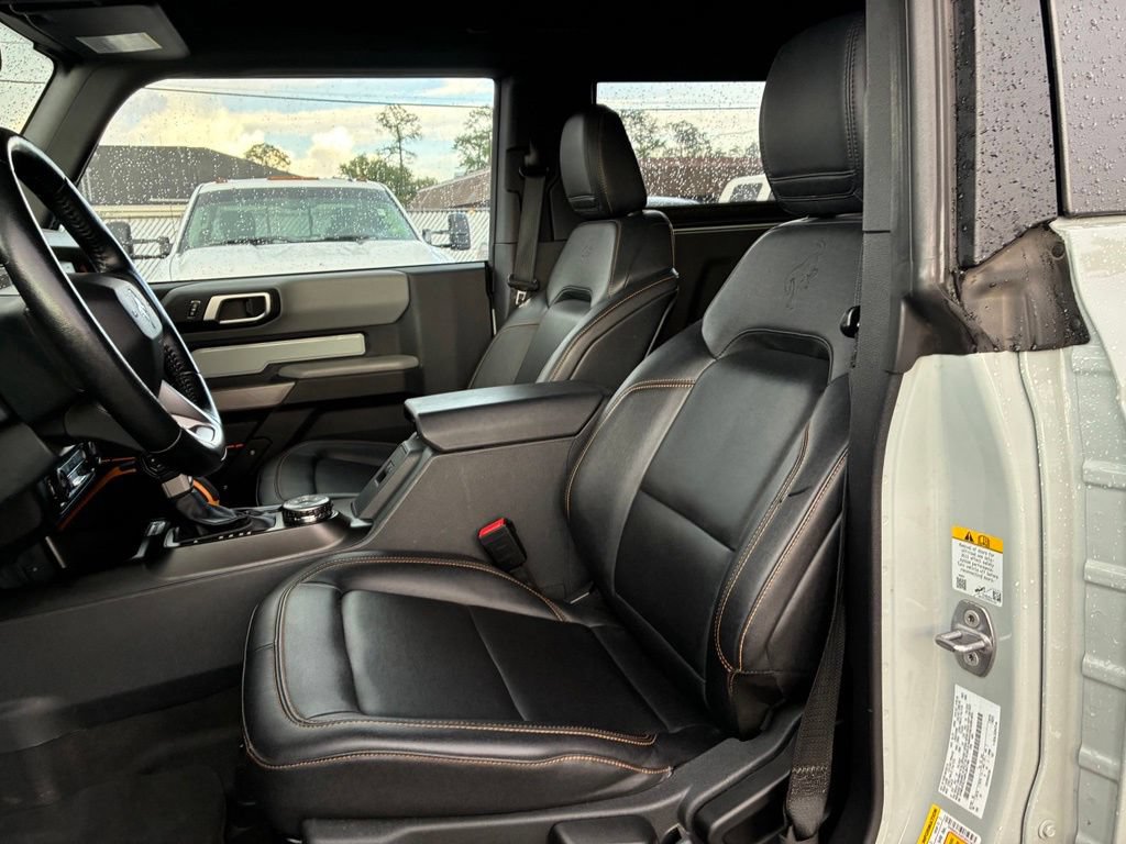 Used 2023 Ford Bronco Badlands AWD/4WD image 16