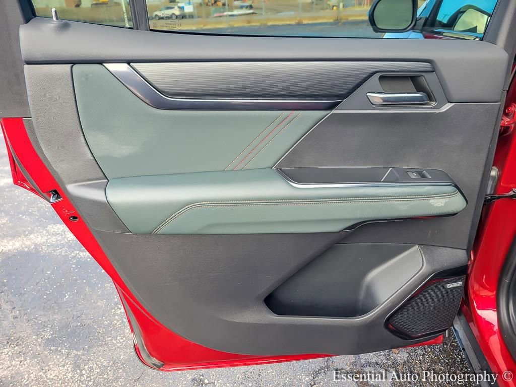 Used 2024 GMC Acadia AT4 w/ LPO, Floor Liner Package image 20