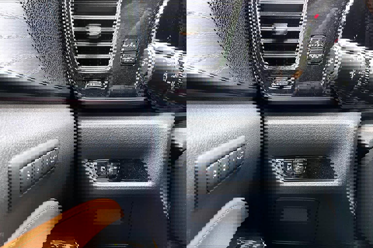 Used 2024 Lexus NX 350 AWD w/ Vision Package image 36