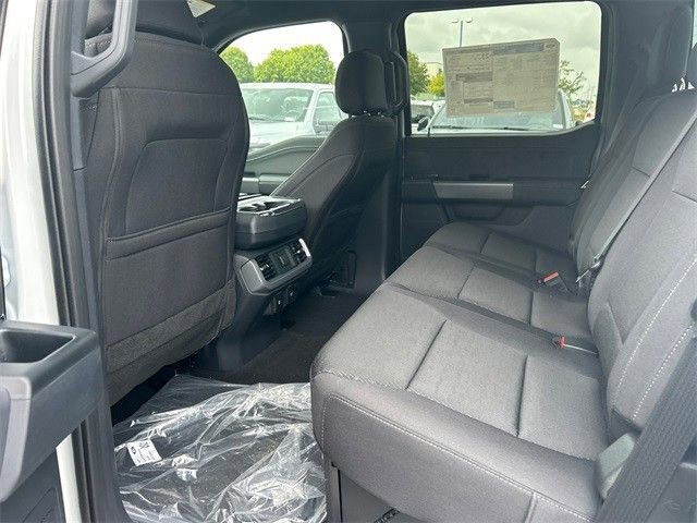 New 2025 Ford F150 XLT w/ Equipment Group 302A MID image 23