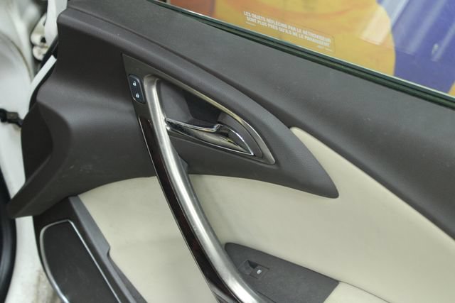 Used 2016 Buick Verano Convenience FWD image 9