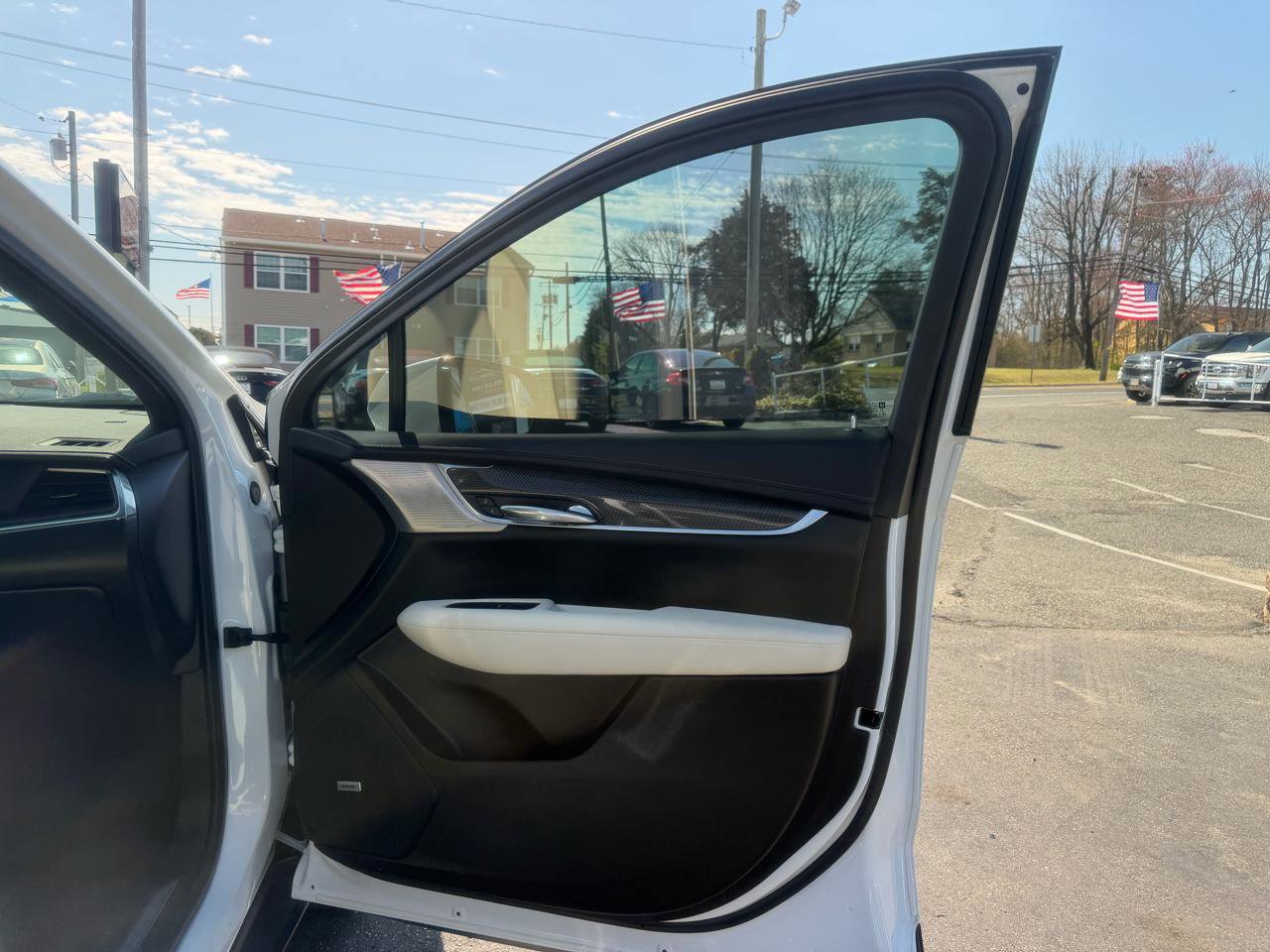 Used 2021 Cadillac XT5 Sportv w/ LPO, Floor Liner Package image 23