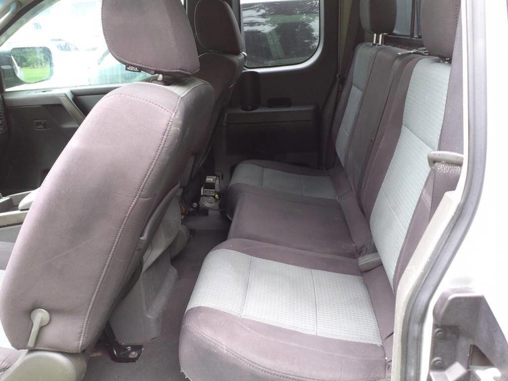 Used 2006 Nissan Titan SE image 9