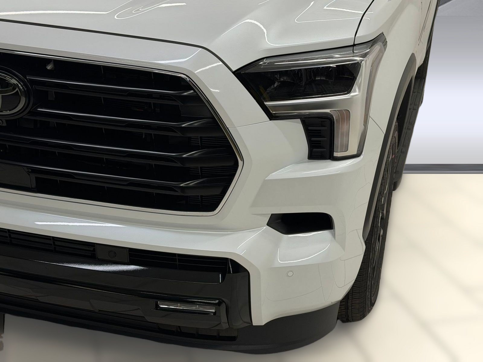 New 2026 Toyota Sequoia SR5 AWD/4WD image 9