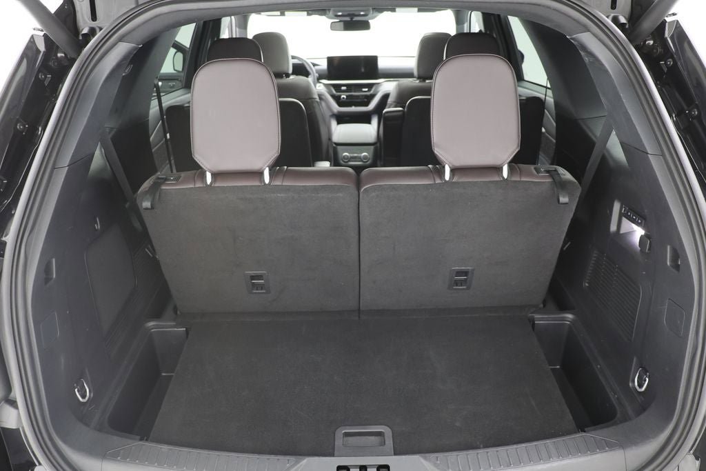 Used 2025 Ford Explorer Platinum w/ LUX Leather Package AWD/4WD image 33