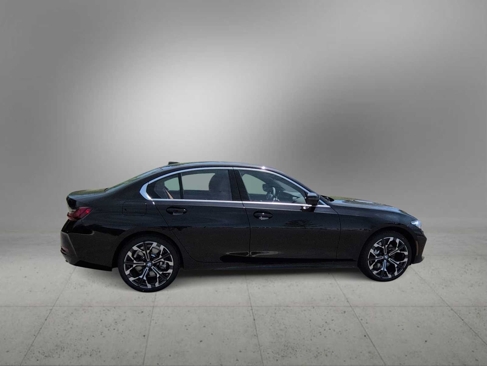 Used 2026 BMW 330i xDrive Sedan w/ Premium Package AWD/4WD image 9