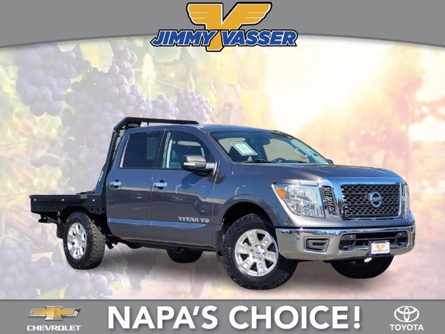 Used 2018 Nissan Titan SV w/ SV Convenience Package AWD/4WD image 1