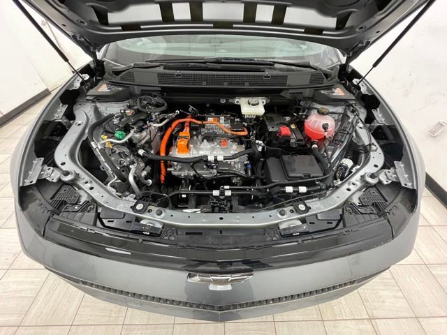 New 2026 Chevrolet Equinox EV LT image 15