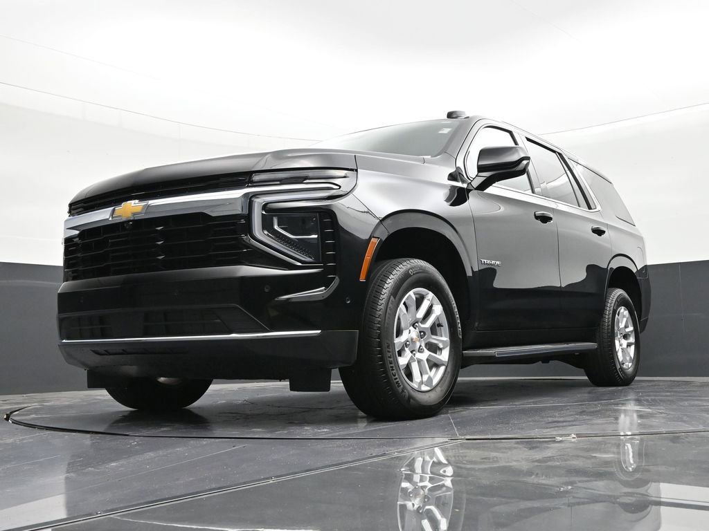 Used 2025 Chevrolet Tahoe LS RWD image 20