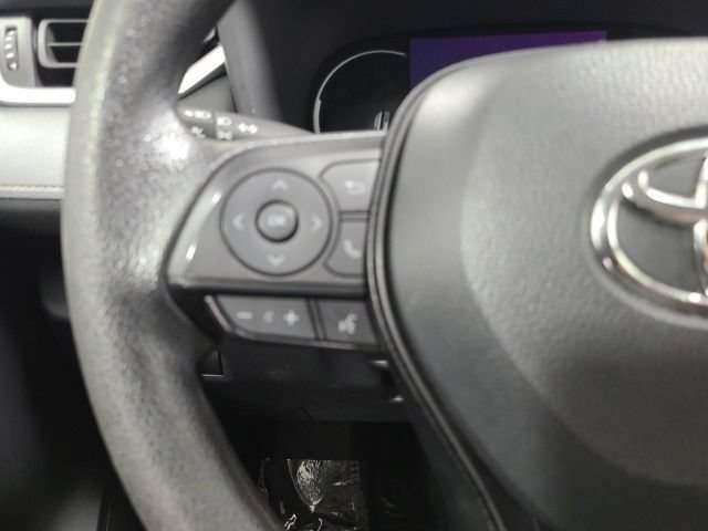 Used 2024 Toyota RAV4 XLE AWD/4WD image 25