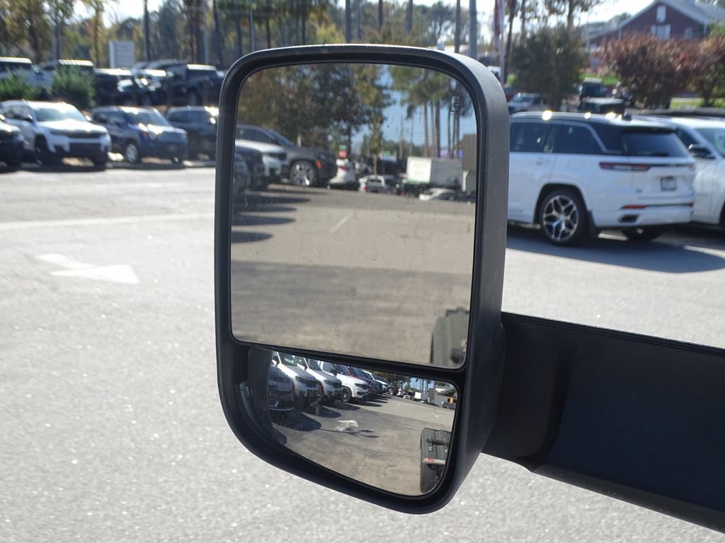Used 2022 RAM 5500 Tradesman RWD image 27