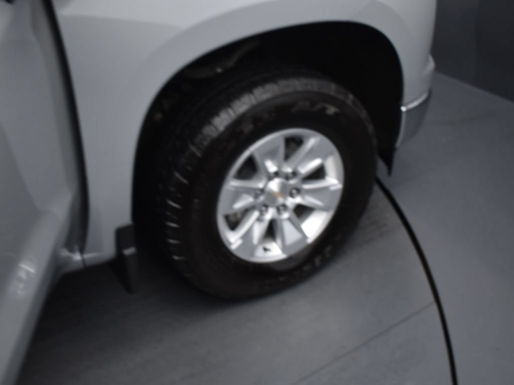 Used 2024 Chevrolet Silverado 1500 LT w/ Work Truck Package AWD/4WD image 19