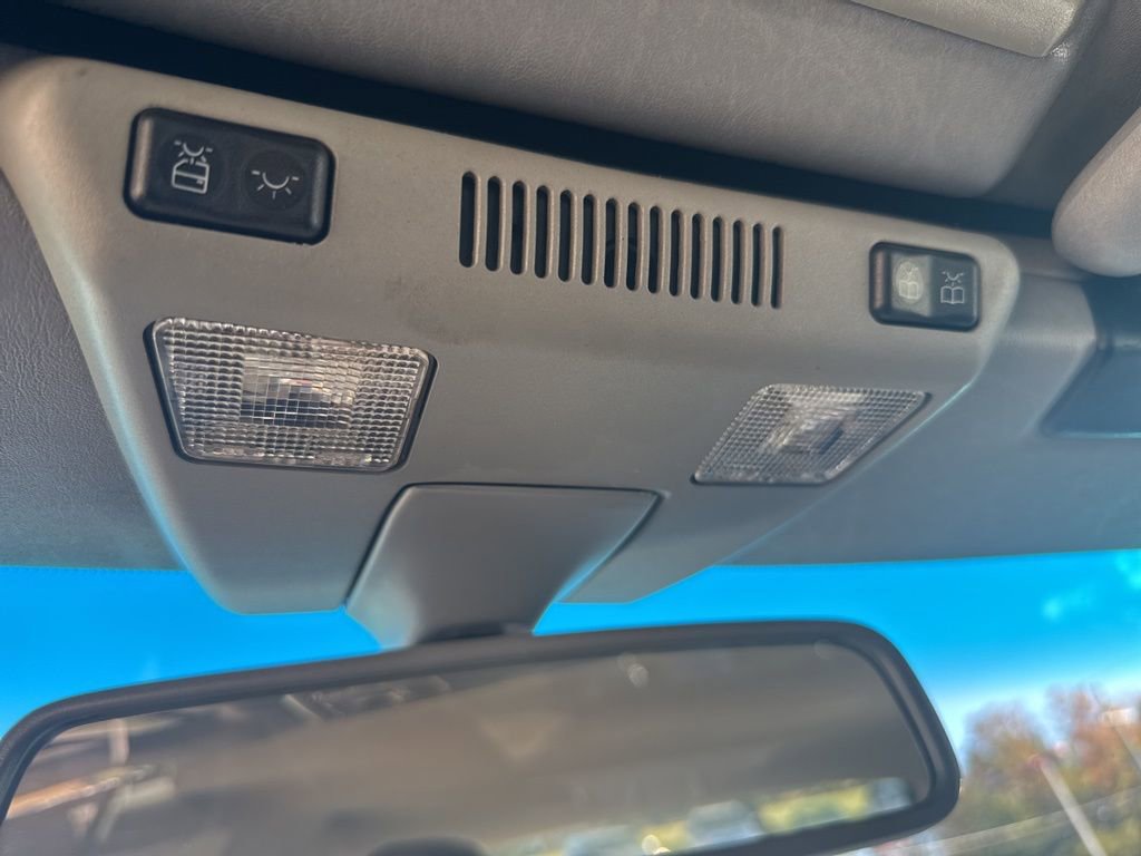 Used 1995 Mercedes-Benz E 320 Convertible image 42