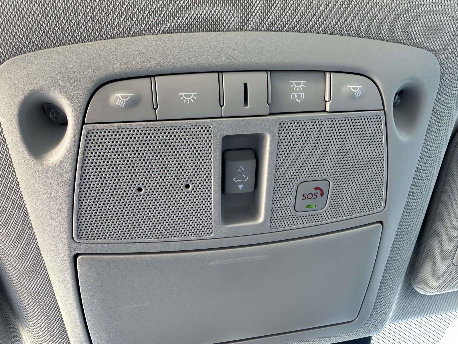 Used 2022 INFINITI Q50 Luxe w/ Cargo Package image 30