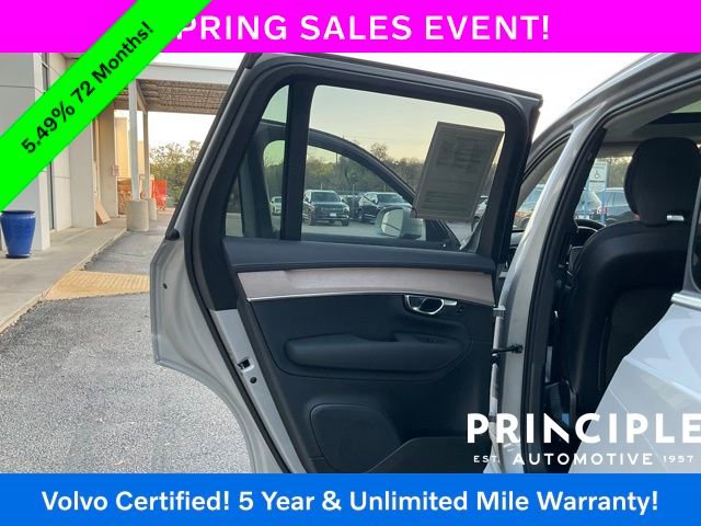 Certified 2025 Volvo XC90 B5 Plus AWD/4WD image 27