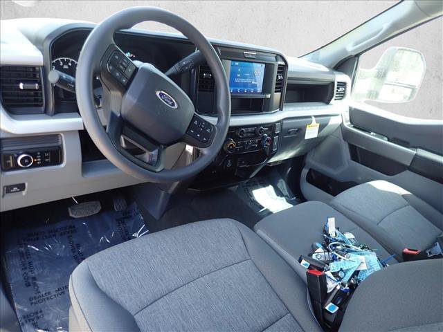 New 2026 Ford F250 XL w/ STX Appearance Package AWD/4WD image 9
