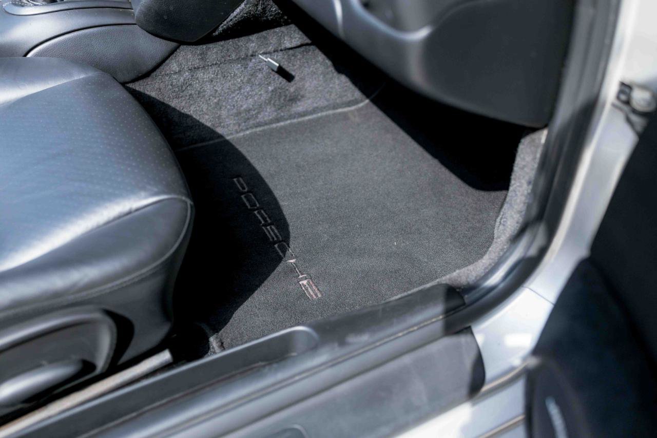Used 2003 Porsche Boxster S image 42