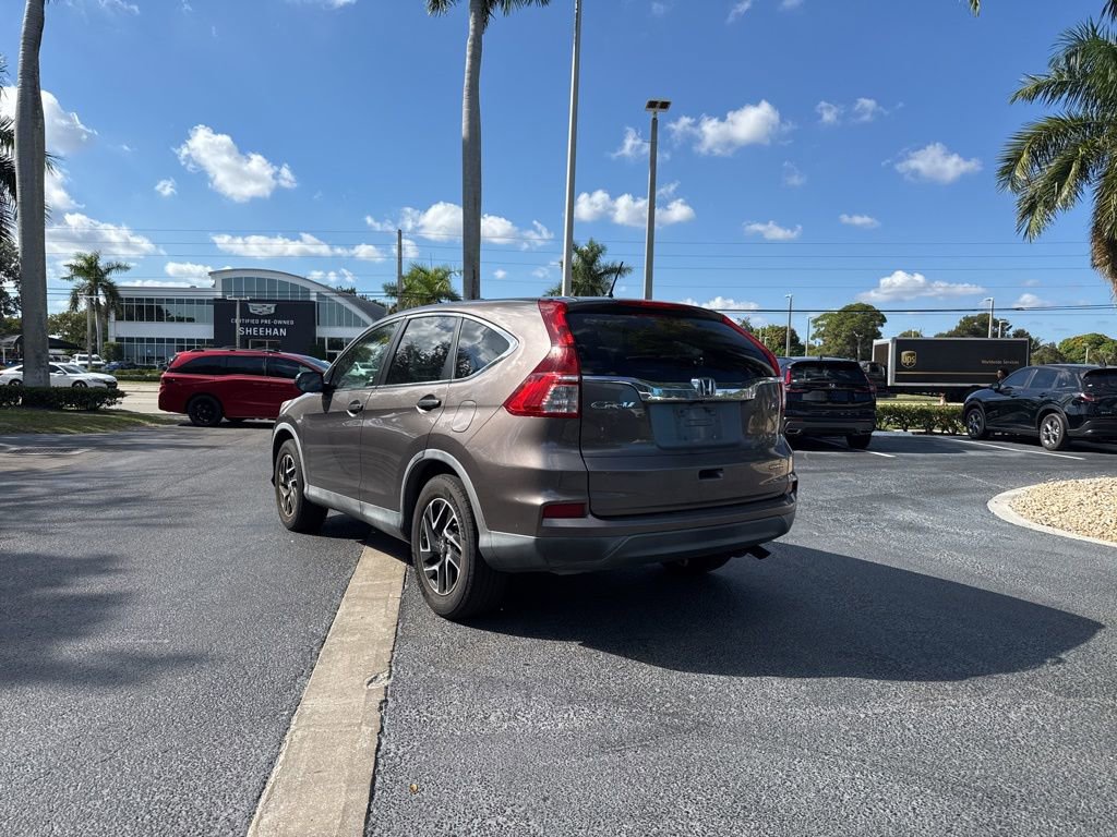 Used 2016 Honda CR-V SE image 11
