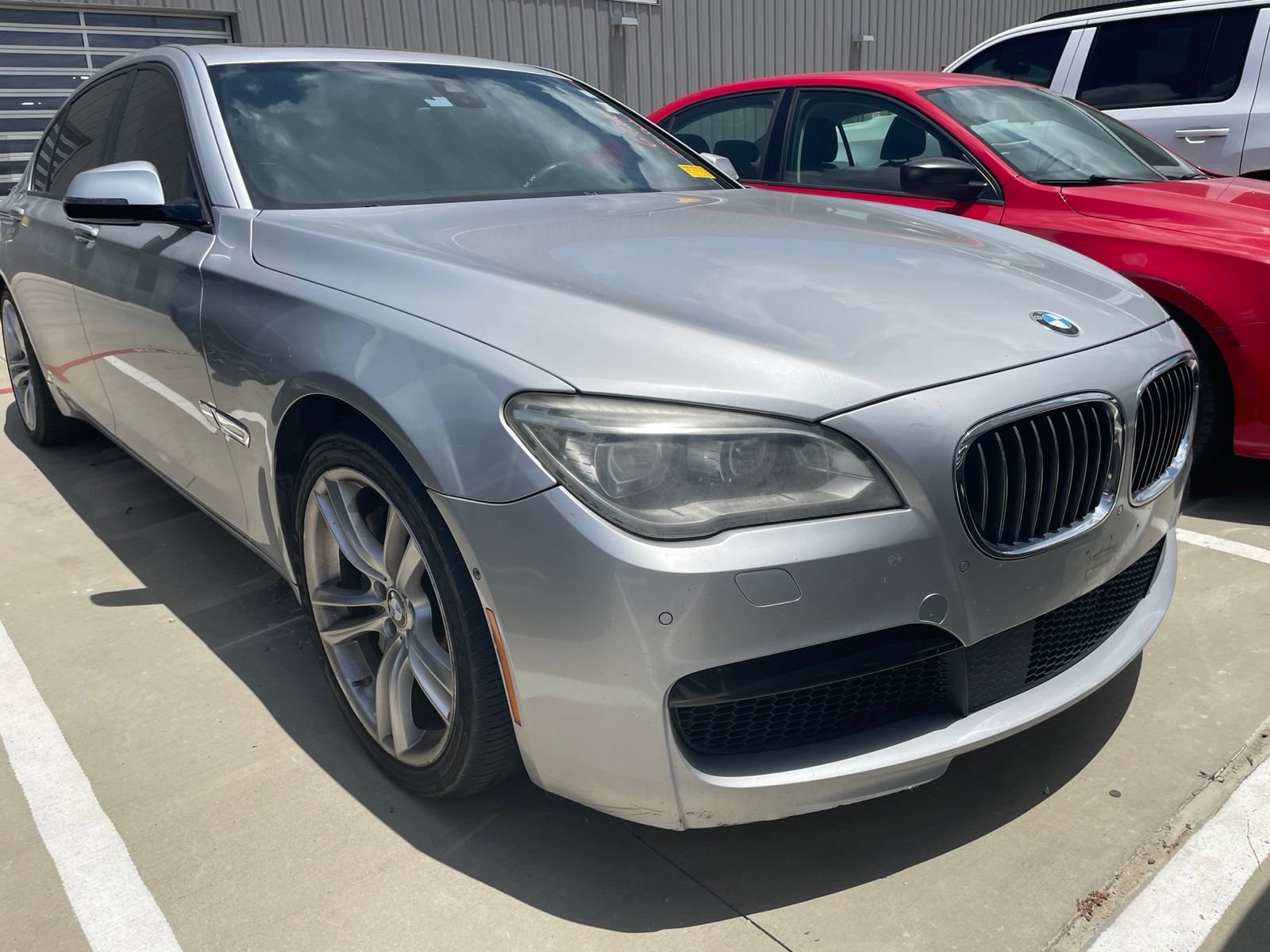 Used 2015 BMW 750Li RWD image 2