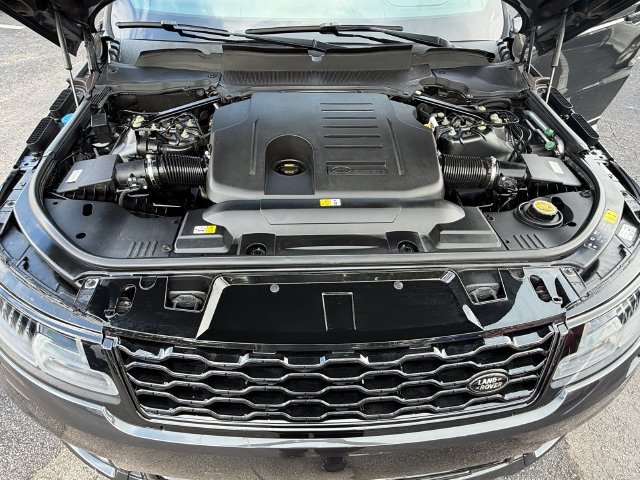 Used 2020 Land Rover Range Rover Sport HST AWD/4WD image 24
