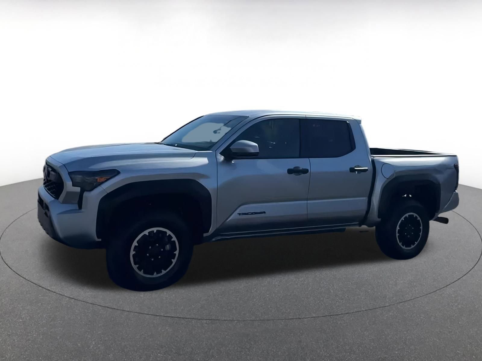 Used 2025 Toyota Tacoma SR image 7