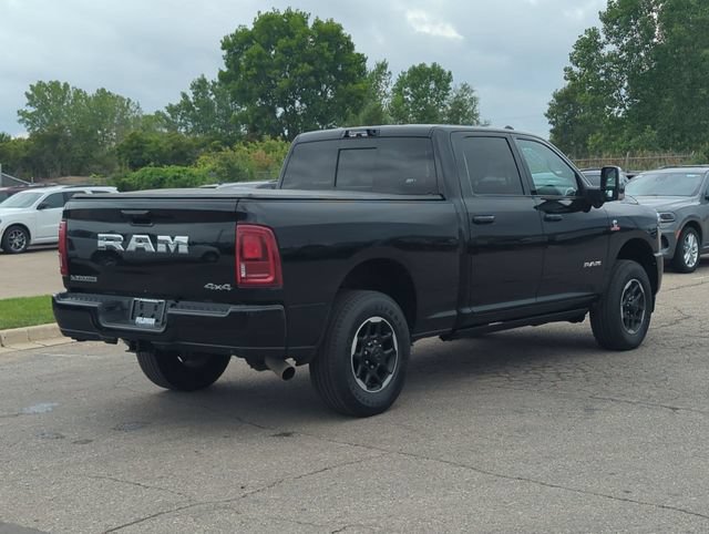 Used 2025 RAM 2500 Laramie AWD/4WD image 3