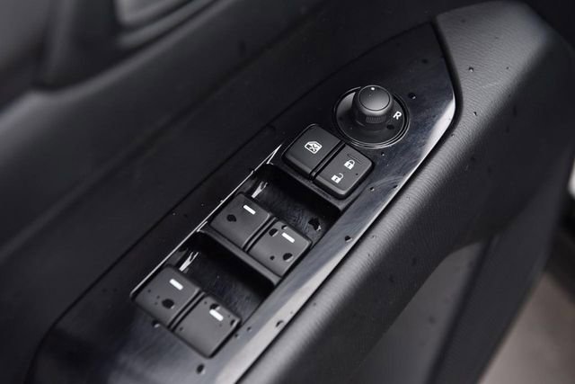 Used 2019 MAZDA CX-5 Touring image 8